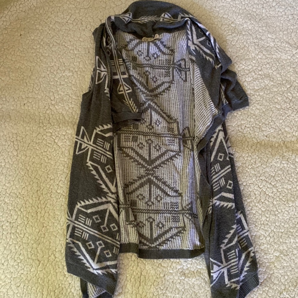 Grey tribal cardigan